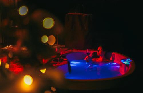 Renavas House | NEILA - 'Virš Ąžuolų' - Forest SPA - FREE jacuzzi