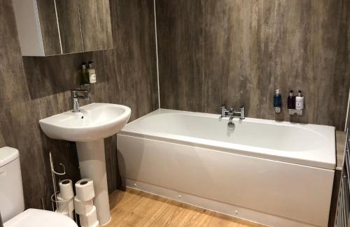 Cottingham Apartment | Nellies Shed, Wolds Way Holiday Cottages, 3 bed spacious cottage