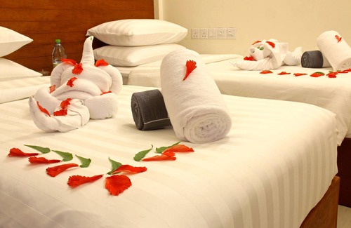 Omadhoo House | Nemo Inn