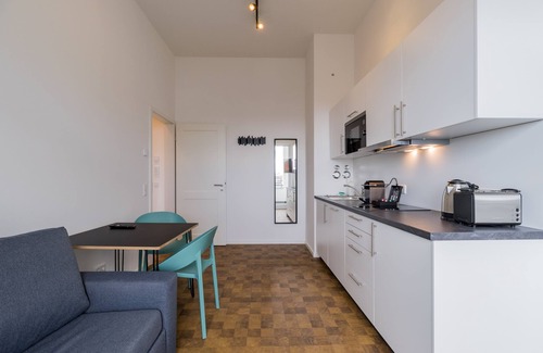 Neukoelln Apartment | Nena Apartments Herrmannplatz
