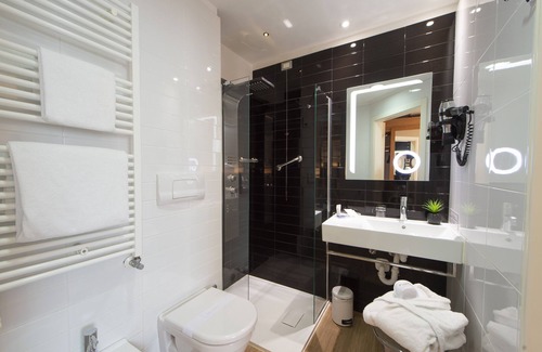 Bresso Hotel | NEO Hotel