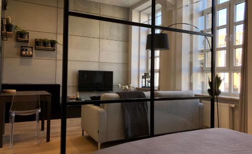 Bialystok Apartment | Neon Loft Apartament Bukowskiego