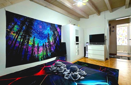 Bumpliz Bed & Breakfast | Neon Vibes - a 5km do centro de Bern