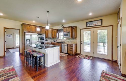 Newton County House | Neosho Home on 90 Acres w/Private Pool & Fire Pit