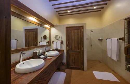 Ngorongoro Conservation Area Cabin | Neptune Ngorongoro Luxury Lodge