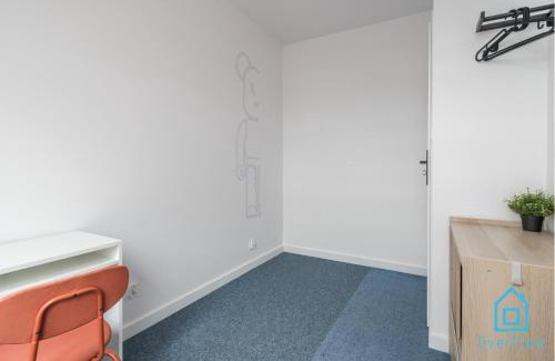 Siedlce House | Neptune Room - 15 min to Old Town Gdansk