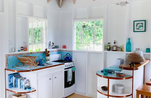 Falmouth Harbour Cottage | Neptune's Jewel - an elegant, newly-built studio cottage in quiet garden