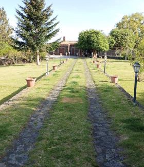 Bronte House | Nero Etna