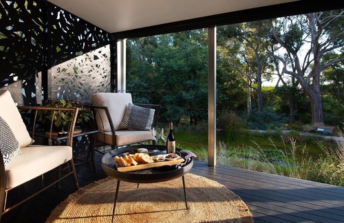 Daylesford House | Nest - Couples getaway with outdoor hot tub!