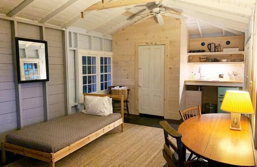 Phippsburg Cottage | Nest del Mar-Gorgeous Classic Camp on the Ocean