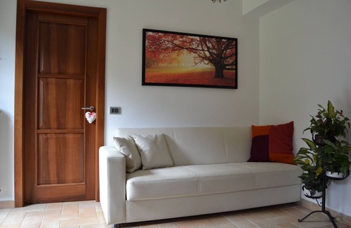 Varazze House | Nestled in a centuries-old forest on the first hill 15 minutes from the sea