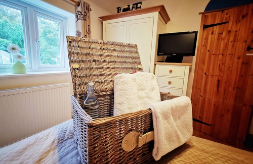 Raymonds Hill House | Netherleigh