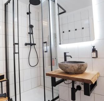 Bad Saeckingen Apartment | NEU/Design/Altstadt/Küche/NETFLIX