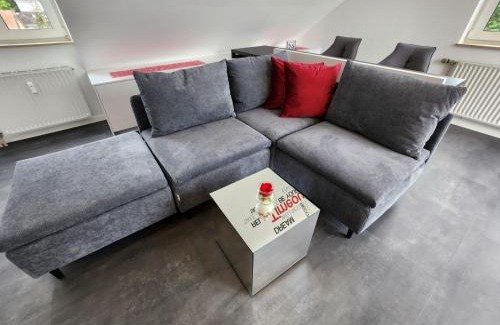 Bad Kreuznach Apartment | NEU! Ihr Ticket ins Blaue - Rooftop-Ferienwohnung am Kurpark Bad Kreuznach