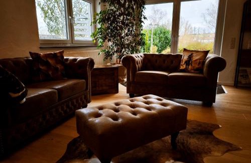 Katzweiler Apartment | NEU - Wild Western Wohnung - 110 qm umgeben von Pferden am Fluss