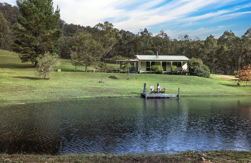 Millfield Cottage | Neudorf Country Retreat Cottage - Go where your dog is welcome
