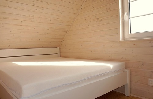 Bobolin Resort | Neue Ferienhäuser mit Beheiztem Schwimmbad. Pferdehof zu Vermieten, 100 m