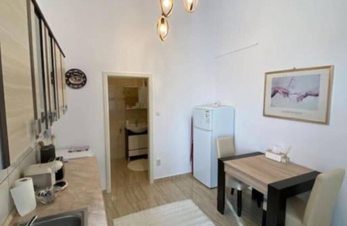 Old City Apartment | Neuhausz Residenz Ultra Central Apartment