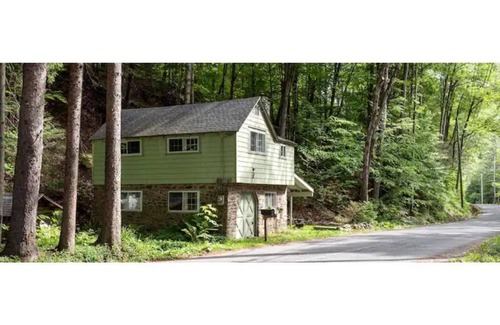 Phoenicia Ski Chalet | Never Lonesome Woodland Valley: Cozy 2bd Cottage!