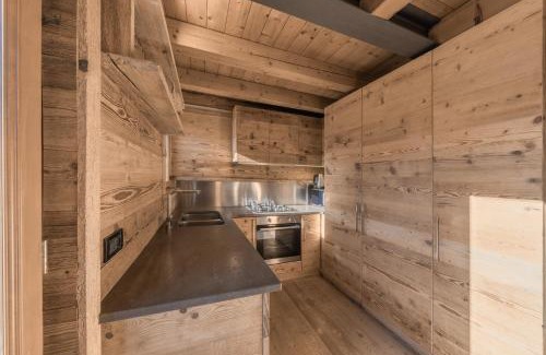 San Vito di Cadore Apartment | NeveSole Chalet - Charming Flat Near Dolomiti Ski Slopes