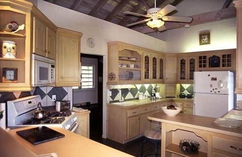 Cades Bay Villa | Nevis Peaceful Spacious Villa fab pool, near Oualie Beach , Air condition beds
