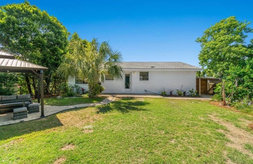 El Centro Beach House | NEW 2 Blocks to Beach, Casablanca