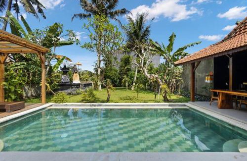 Pejeng Villa | New 4 BR Villa surrounded by Jungle and Ricefields