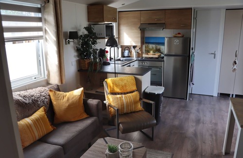 Oostkapelle Ski Chalet | New! 4 persons vacation chalet on a family campsite in Oostkapelle.