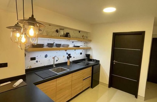 Margarita Island Apartment | New 4 star apartment in prime location (2025), Just a few steps away from Bars, Restaurants, Shoppin