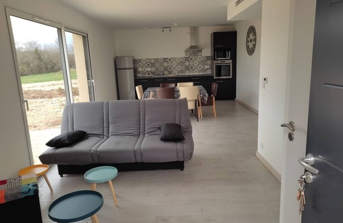 Cuzance House | New 64 m2 house, fully equipped with air-conditioning.