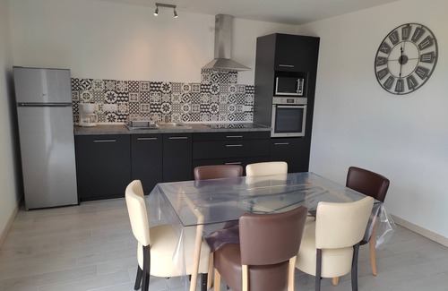 Cuzance House | New 64 m2 house, fully equipped with air-conditioning.