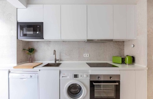 San Sebastian Apartment | New Amara Suite Friends & Families (+ Parking)