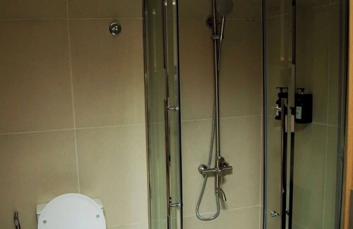 Zanzibar Town Hotel | NEW AMAAN HOTEL