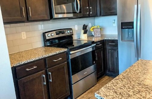 Barker House | NEW! Amazingly decorated and convenient 2BED2BR