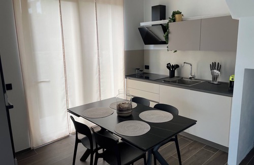 Finalborgo Villa | New and cozy hillside cottage with panoramic views