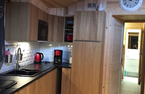 Sainte-Foy-Tarentaise Apartment | New apartment, 3 stars, sleeps 4, in authentic Savoyard chalet