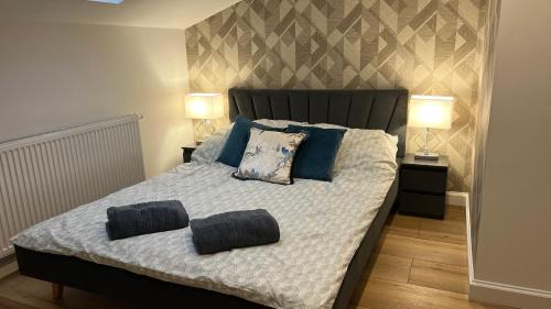 Walendow Apartment | NEW Apartament BLACK Warszawa Parking FREE
