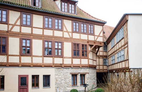 Aschersleben Apartment | NEW! Apartment Fachwerk Alstadt Aschersleben