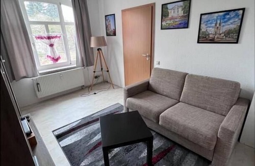 Halle Apartment | NEW Apartment Milchstrasse Halle