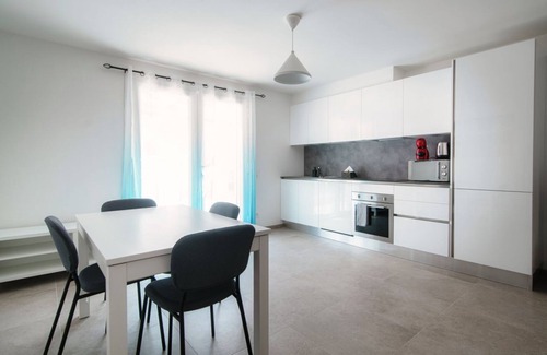 Cama Apartment | New apartment nestled among the valleys of the Moesano (CAMA 1)