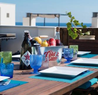 El Vendrell Apartment | NEW APARTMENT WITH BIG TERRACE 10 Min WALK TO BEACH SUPERMARKETS
