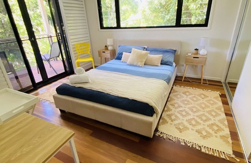 South Golden Beach House | NEW! Balinese Surf delight with Sauna & Pool