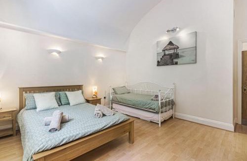 Shaldon House | New Barn Reservoir