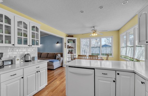 Andover House | NEW! Blaine 5BR Haven Hot Tub, Space & Fun