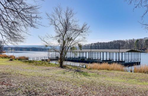 New Blaine House | New Blaine Getaway - Walk to Lake Dardanelle!