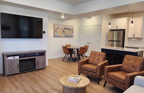 Downtown Salt Lake City House | New Build, Cozy Capitol Hill Townhome w/EV Charge