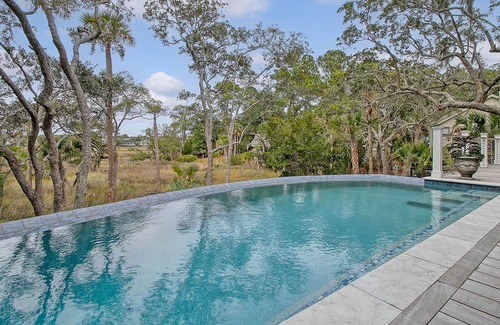 Vanderhorst Plantation House | New Build, pool, marsh views