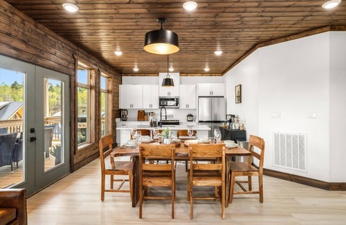 Pigeon Forge Cabin | New Cabin Indoor Pool, Hot Tub, Arcade, EV Charger, Pets Welcoming - Sleeps 11