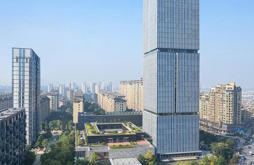 Yuhang District Hotel | New Century Grand Hotel Hangzhou Baoding