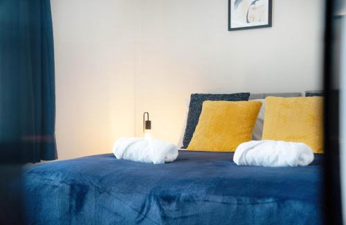 Thornaby On Tees House | New! Charming 2-bed Home in Nevis Walk, Sleeps 4!